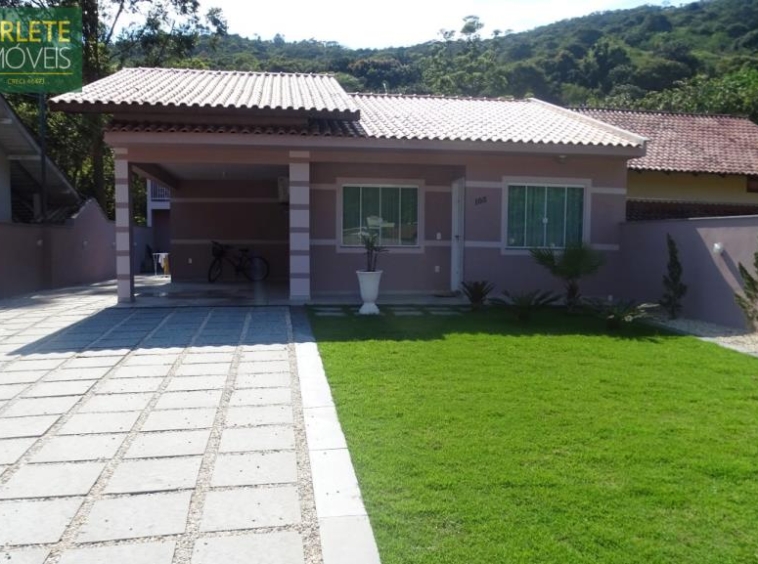 Casa - Porto Belo SC