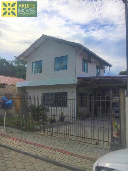 Casa - Porto Belo SC