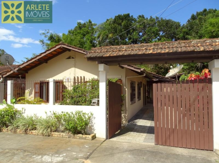 Casa - Porto Belo SC