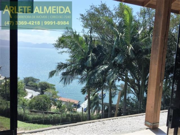 Casa - Porto Belo SC