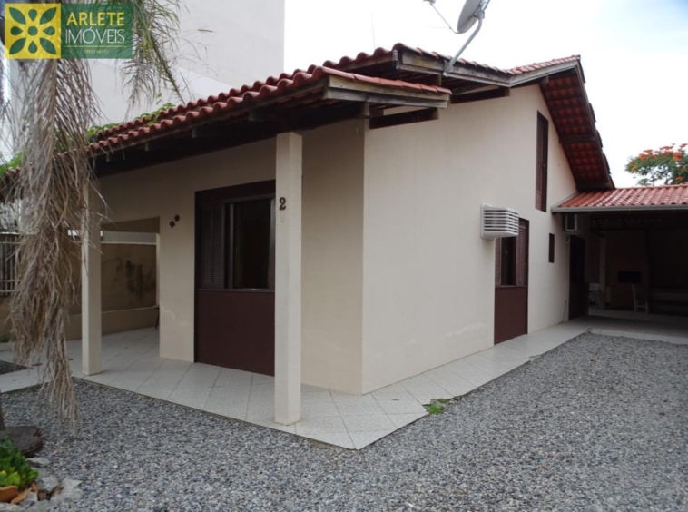 Casa - Porto Belo SC