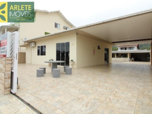 Casa - Porto Belo SC