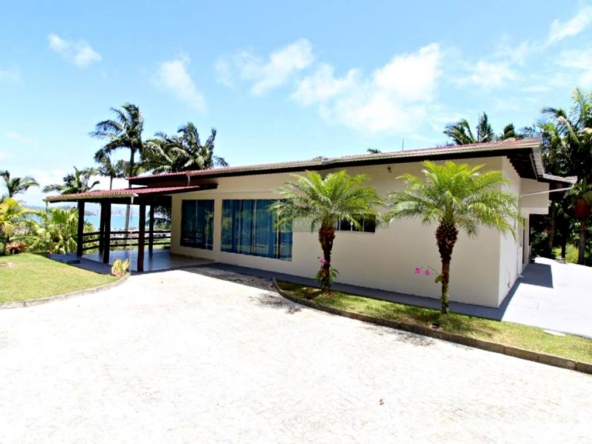 Casa - Porto Belo SC