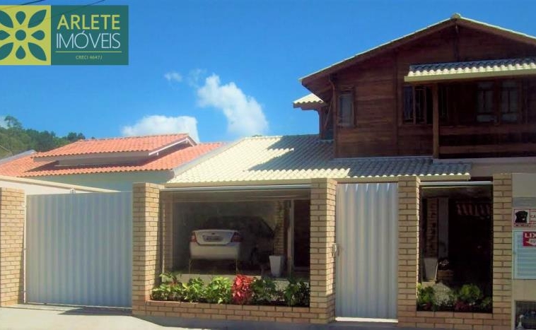 Casa - Porto Belo SC