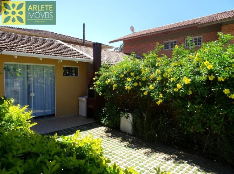 Casa - Porto Belo SC
