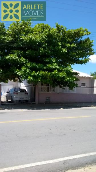 Casa - Porto Belo SC