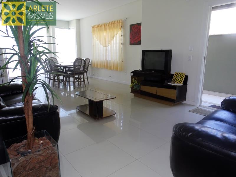 Apartamento - Porto Belo SC