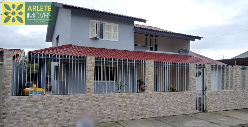 Casa - Porto Belo SC