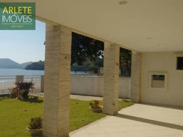 Casa - Porto Belo SC