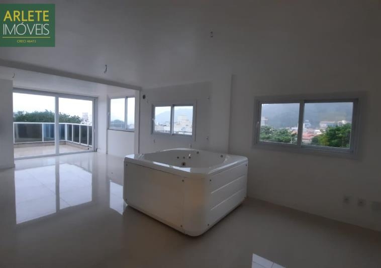 Apartamento - Bombinhas SC