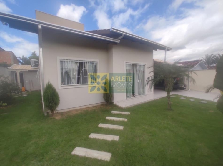 Casa - Porto Belo SC