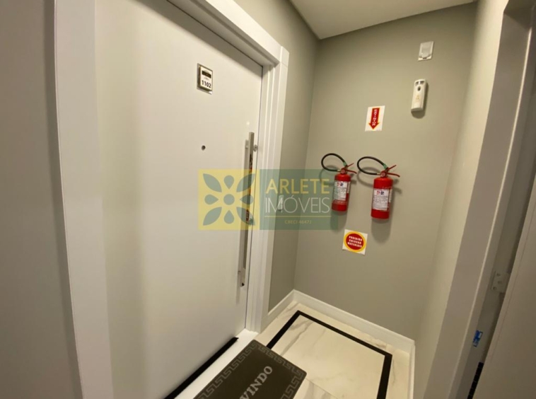 Apartamento - Porto Belo SC